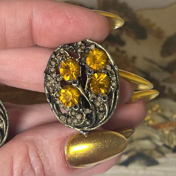 Vintage Large Floral Clip Earrings Silver and Amber Tone Stone - Picture 6 of 6
